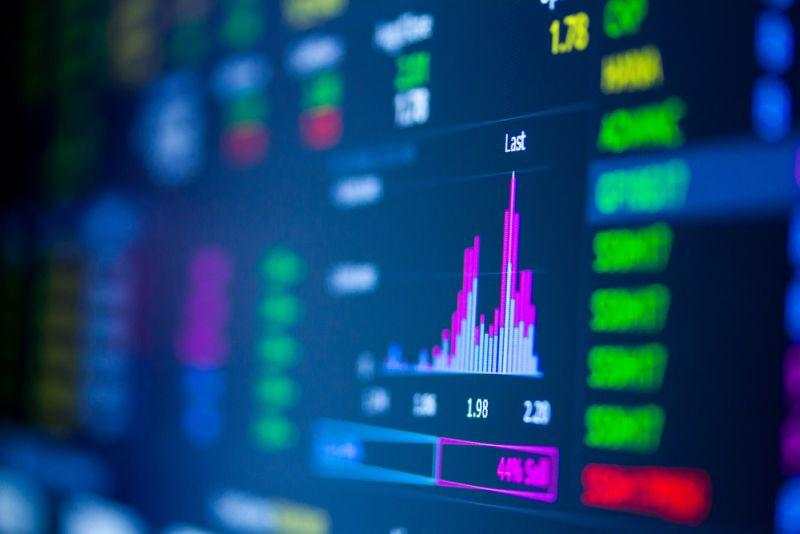 IHSG Uji Level 7.610, BoW Saham ANTM, CUAN, KLBF, dan MAPA