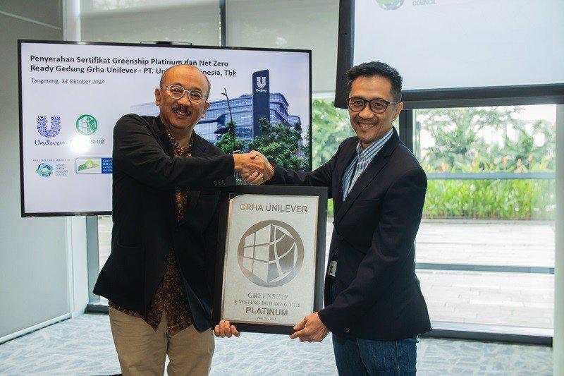 Unilever (UNVR) Raih Sertifikat Greenship Net Zero Ready dan Existing Building Platinum