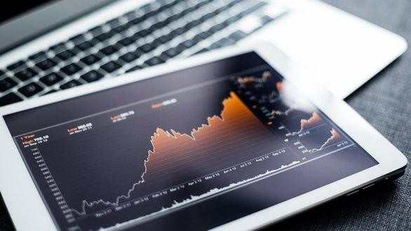 Fokus Pengelolaan Risiko Investasi, Apa Itu Strategi Piramida Saham?