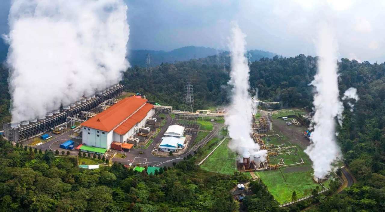 Nasib Saham BREN di Tengah Kabar OJK hingga Aksi Borong Prajogo