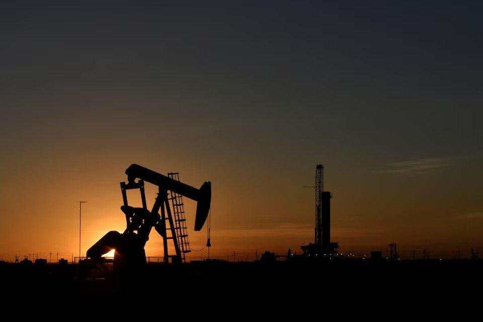 Harga Minyak Anjlok 4 Persen Tertekan Data Ekonomi China hingga Kabar OPEC