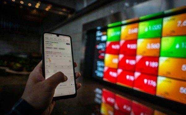 Kenapa Saham Naik Tinggi Harus di Suspend? Simak Penjelasannya