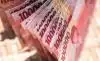 IHSG Terus Melemah, Rupiah Dekati Rp16.000 per USD
