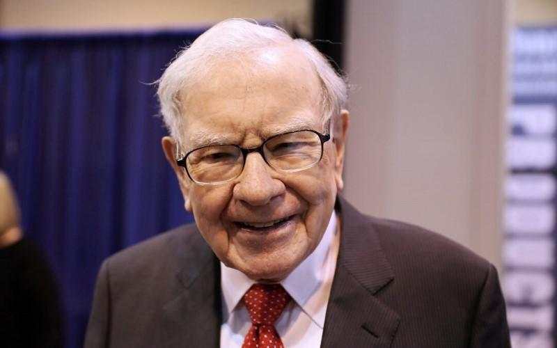 Warren Buffett Beli Saham Domino's Pizza Rp8,7 Triliun