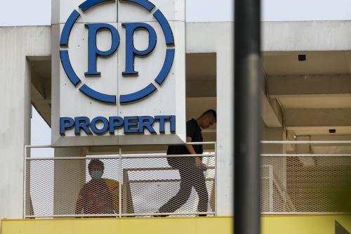 Gagal Bayar Bunga MTN, Saham PP Properti (PPRO) Dikunci