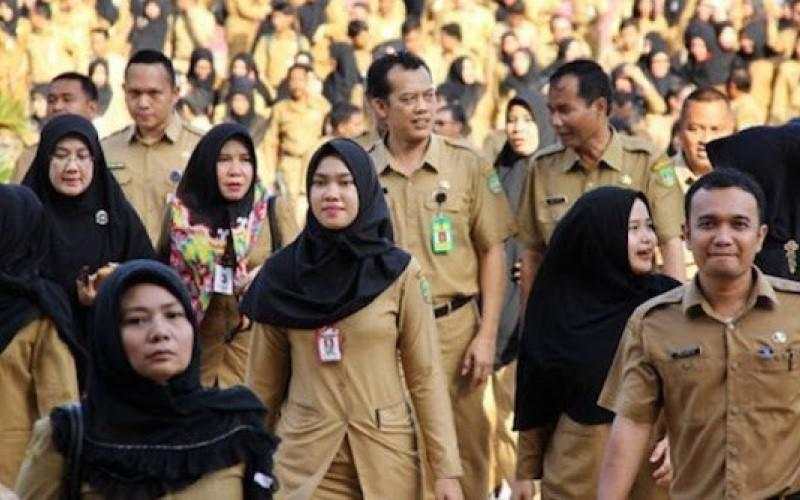 Mendikdasmen Pastikan Gaji Guru Naik: Tak Hanya ASN, Guru Non-ASN Juga