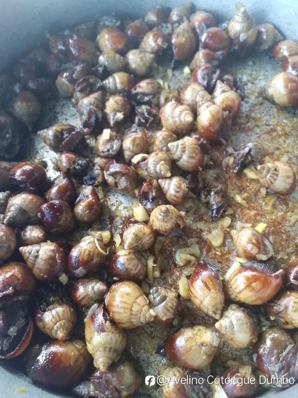 feed image