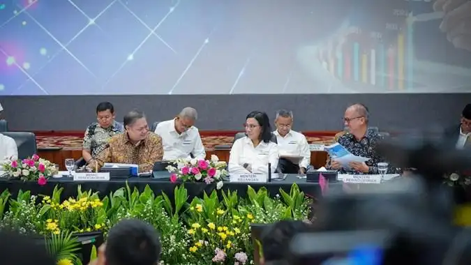 feed image