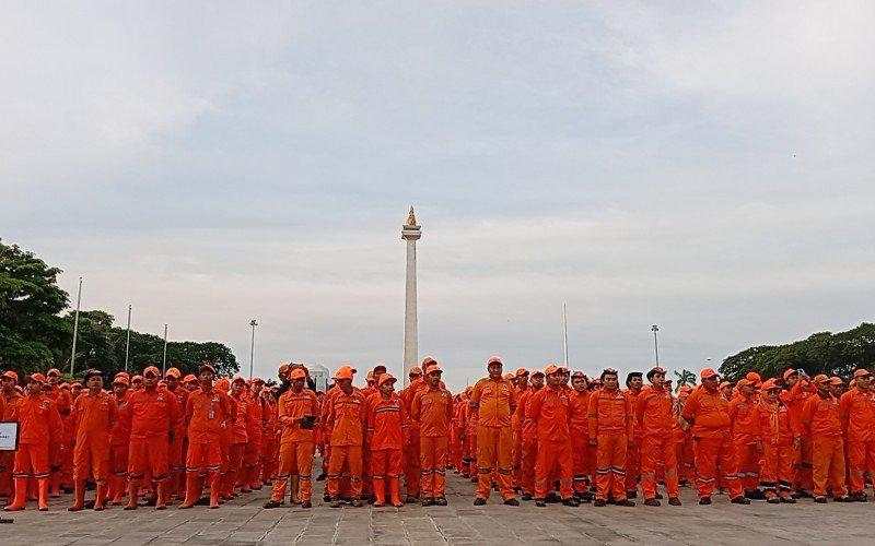 Kumpulkan Pasukan Oranye dan Damkar di Monas, Gubernur DKI: Ini Kekuatan Utama Jakarta Aman Bersih
