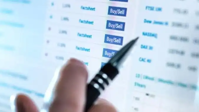 feed image