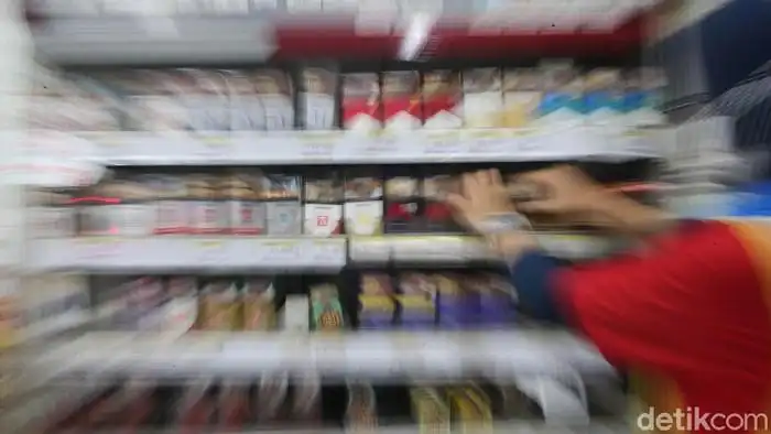 feed image