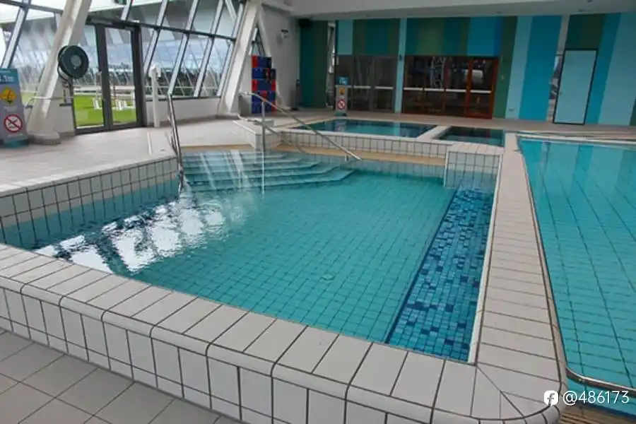 Are You Choosing the Right Swimming Pool Manufacturer?