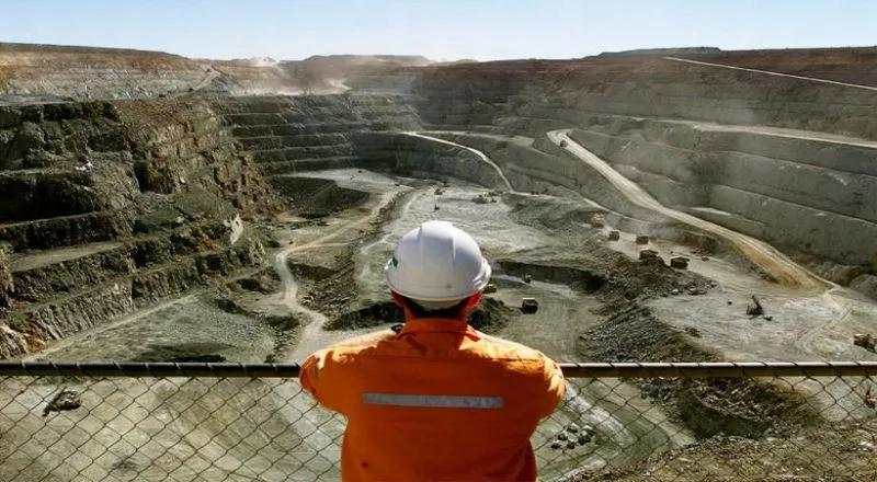 ESDM Utak Atik Royalti Minerba, Saham-Saham Ini Bisa Terdampak