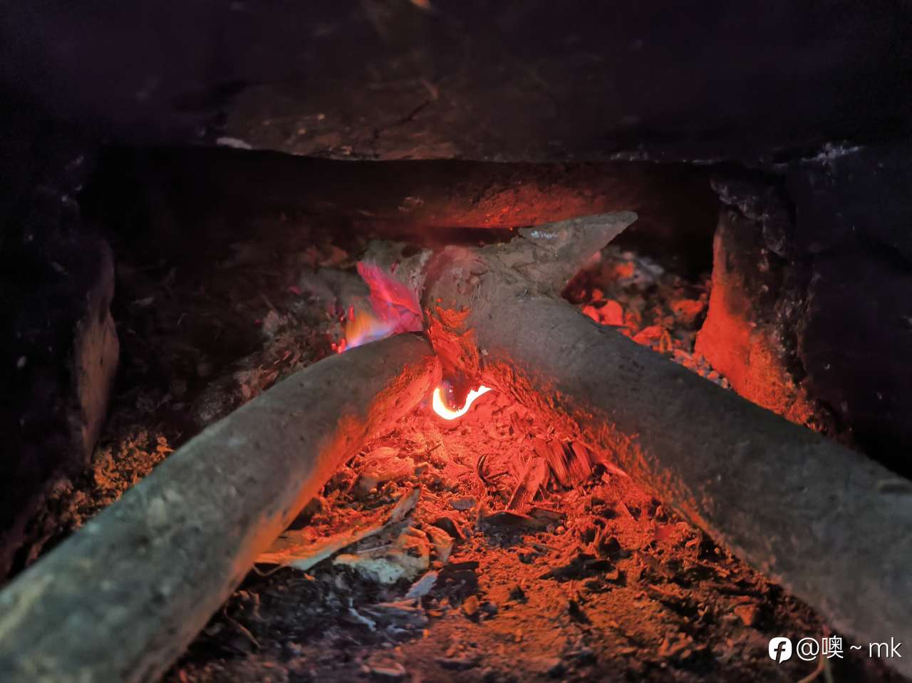 feed image