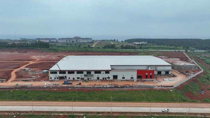 Pabrik Solar Panel Asal AS Beroperasi di Batang April