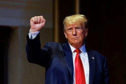 China Balas AS dengan Naikkan Tarif 34 Persen, Trump Sebut Itu Salah Langkah