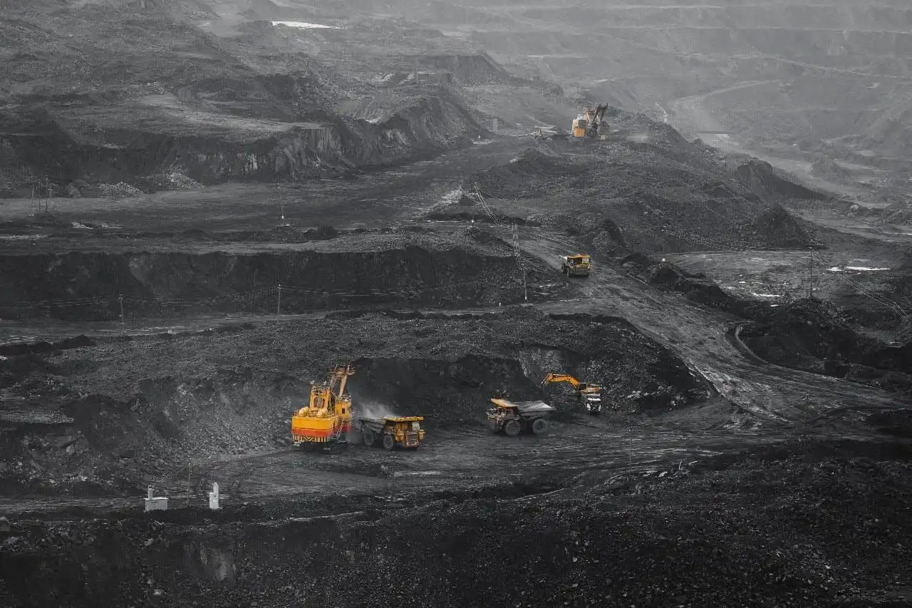 Saham Batu Bara Naik Tajam di Tengah Aturan Baru, INDY Sentuh ARA