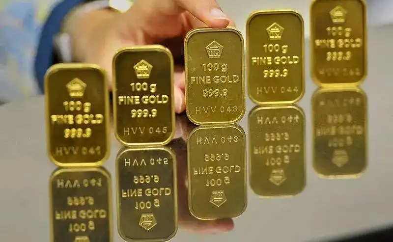 Harga Emas Terus Cetak Rekor, Saham Antam (ANTM) Bisa ke Rp2.500