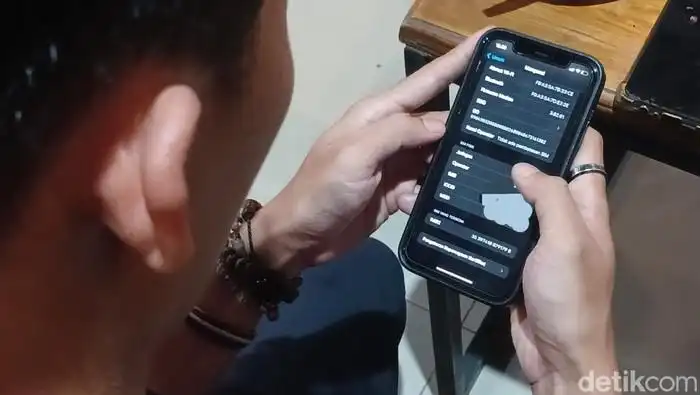 feed image