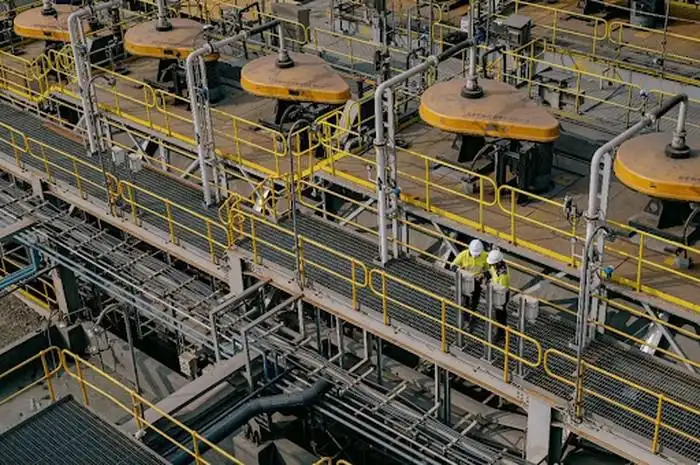 Pengamat Nilai Revisi TKDN Jadi Angin Segar untuk Industri Manufaktur RI