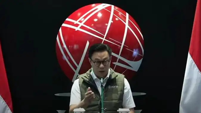 feed image