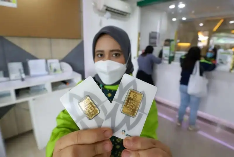 Harga Emas Antam (ANTM) Hari Ini Turun ke Rp1.758.000 per Gram