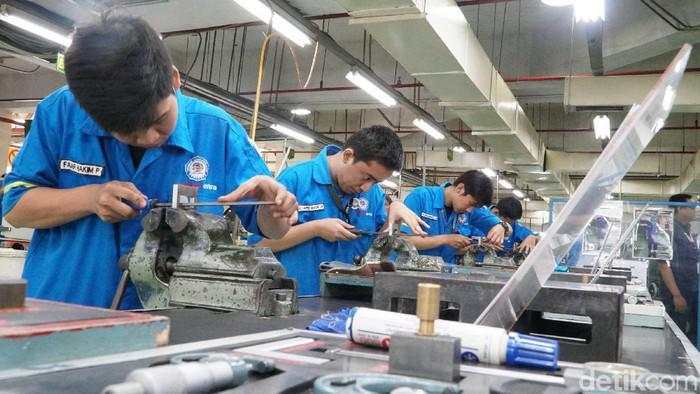 Nilai Tambah Manufaktur RI Masuk 12 Besar Dunia, Unggul dari Vietnam-Thailand
