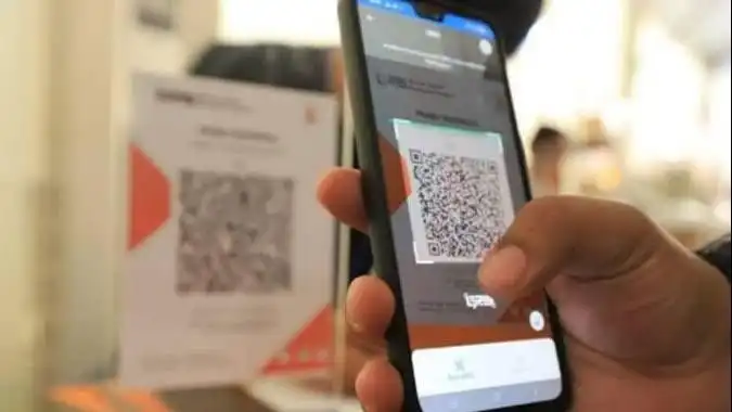 feed image