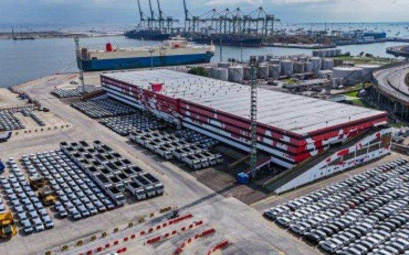 Saham IPCC Terus Menanjak di Tengah Lonjakan Impor Mobil CBU BYD dkk