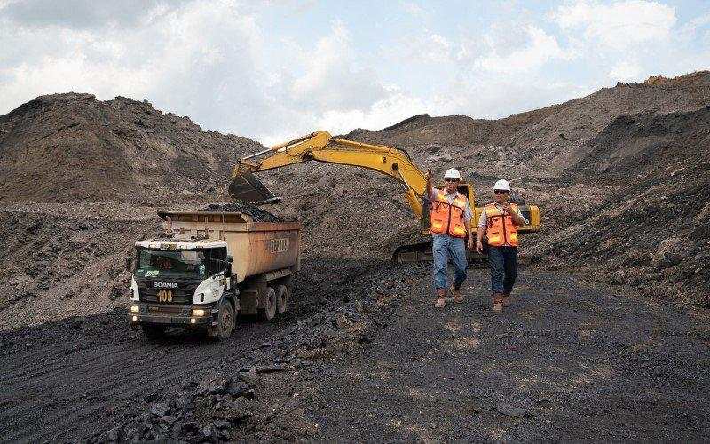 ITMG Cetak Laba Bersih Rp1,06 Triliun di Kuartal I-2025, Tumbuh 8 Persen