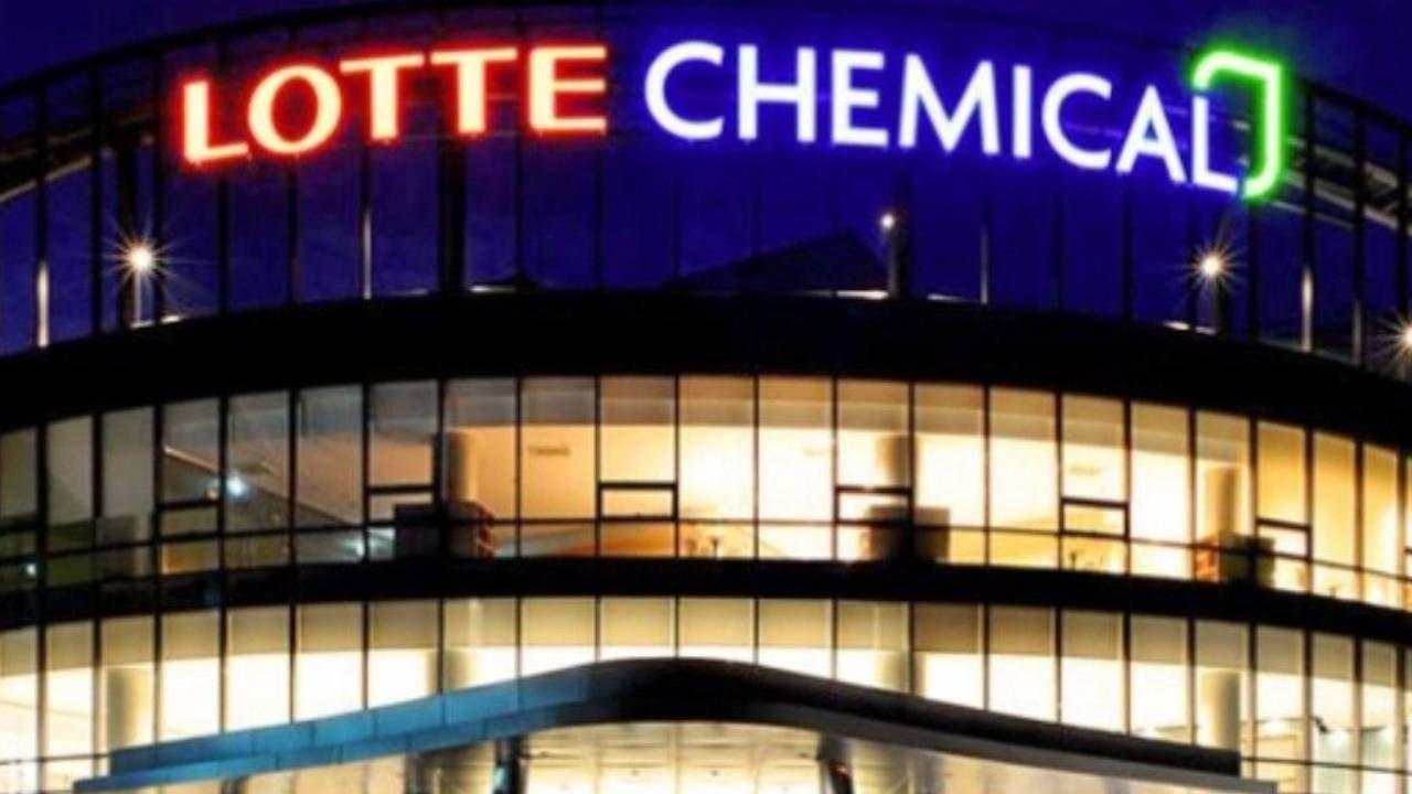 Tambah Lini Bisnis, Lotte Chemical (FPNI) Garap Jasa Uji Laboratorium hingga Servis Mesin