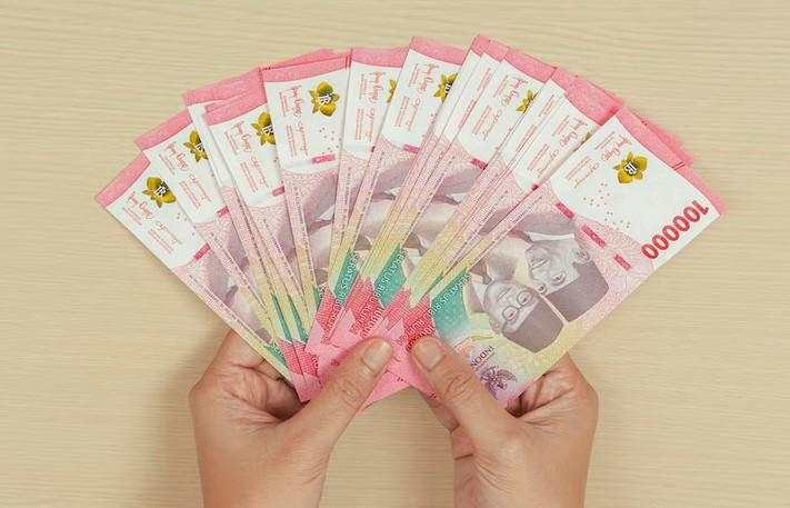 Rupiah Ditutup Menguat ke Rp16.561 per USD, Ini Sederet Sentimen Pendorongnya