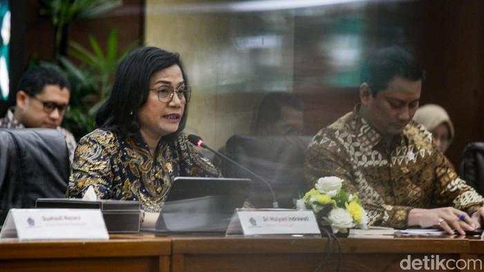 Sri Mulyani Sebut Bank Sentral Dilema Mau Pangkas Suku Bunga, Ini Penyebabnya