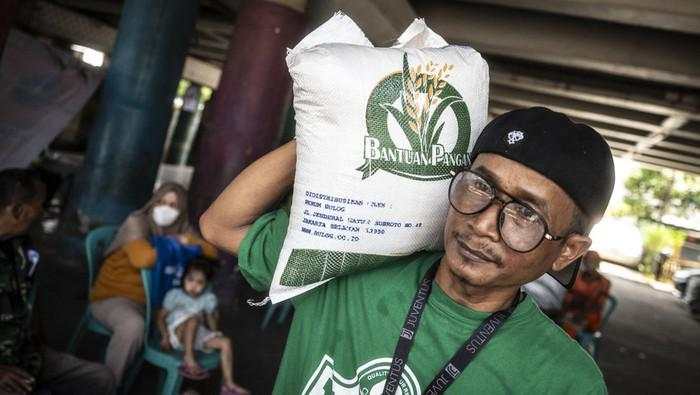 Siap-siap! Bansos Beras 10 Kg Disalurkan Mulai Pekan Ini