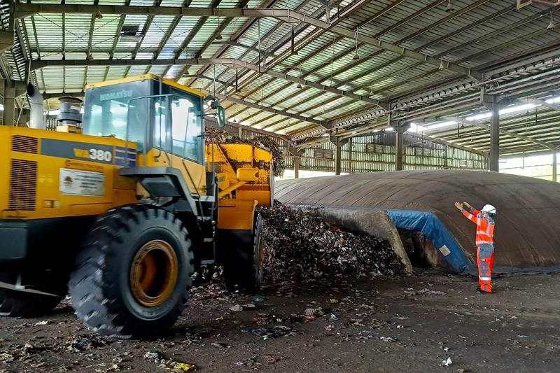 SIG (SMGR) Manfaatkan Limbah Industri dan Sampah Perkotaan Jadi Bahan Bakar Alternatif