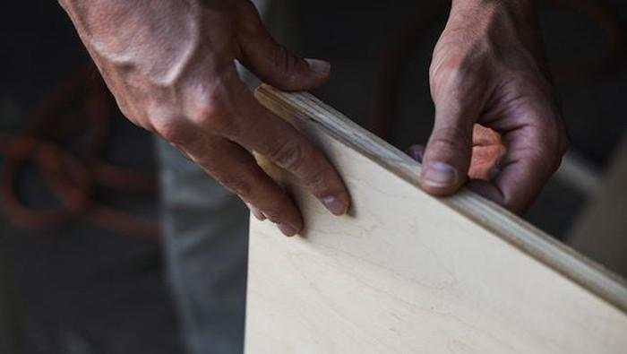 AS Kenakan Tarif 84,9% Produk Kayu Lapis RI, Ini Biang Keroknya