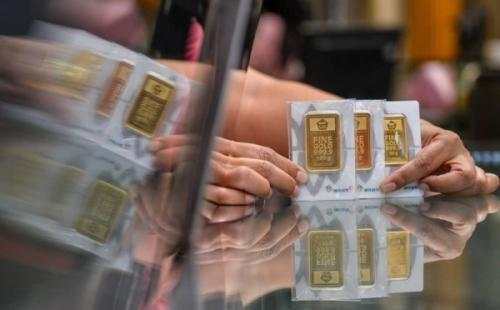Intip Kisaran Harga Emas 22 Karat Hari Ini di Surabaya