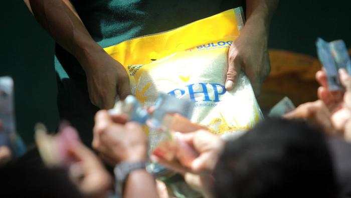 Penyaluran Beras Murah Masih Nunggu Anggaran Cair