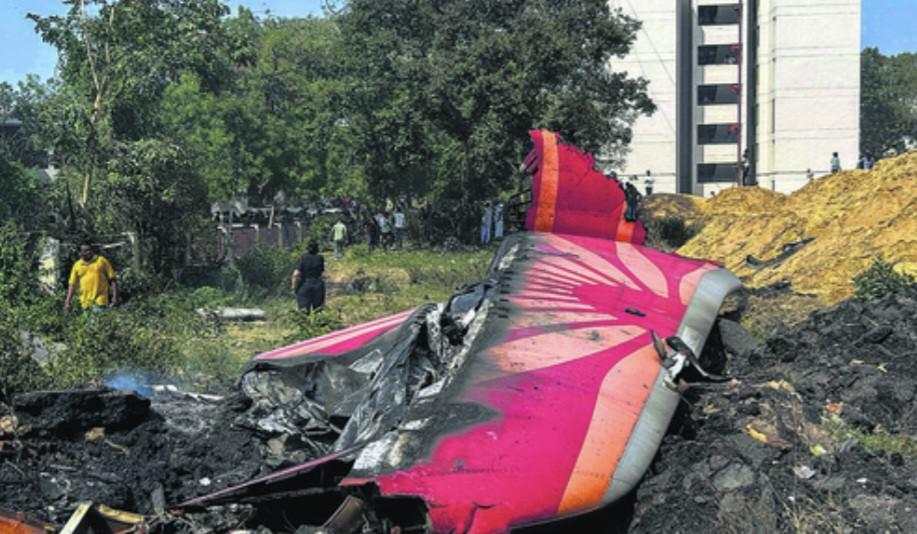 Saham Boeing Anjlok 4,2 Persen usai Kecelakaan Pesawat Air India