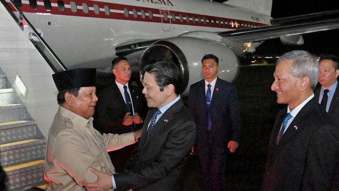 Di Depan PM Wong, Prabowo Ngaku Nyontek Singapura Bikin Danantara