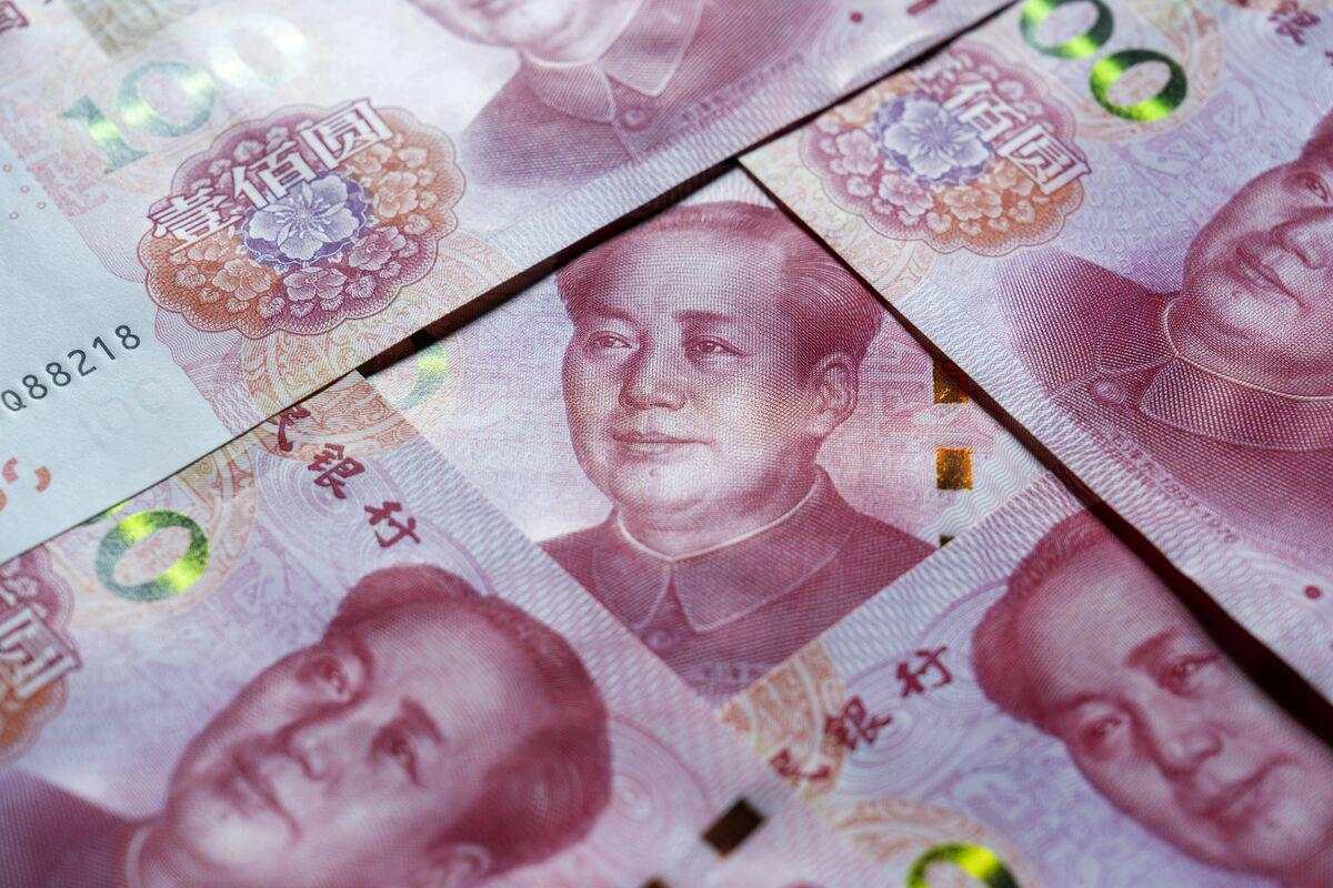 Trung Quốc tận dụng cơ hội toàn cầu hóa đồng nhân dân tệ khi niềm tin vào USD suy giảm