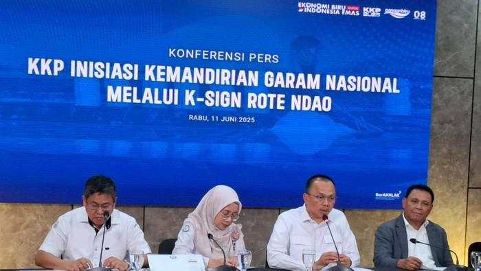 KKP Beri Karpet Merah ke Investor yang Mau Garap Tambak Garam Raksasa di NTT