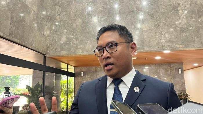 Wamentan Mau Cek Peternak yang Sulit Dapat Modal buat Impor Sapi Perah