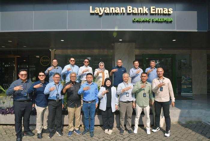 Terobosan Baru Pegadaian, Emas Fisik Kini Bisa Langsung Jadi Tabungan Emas