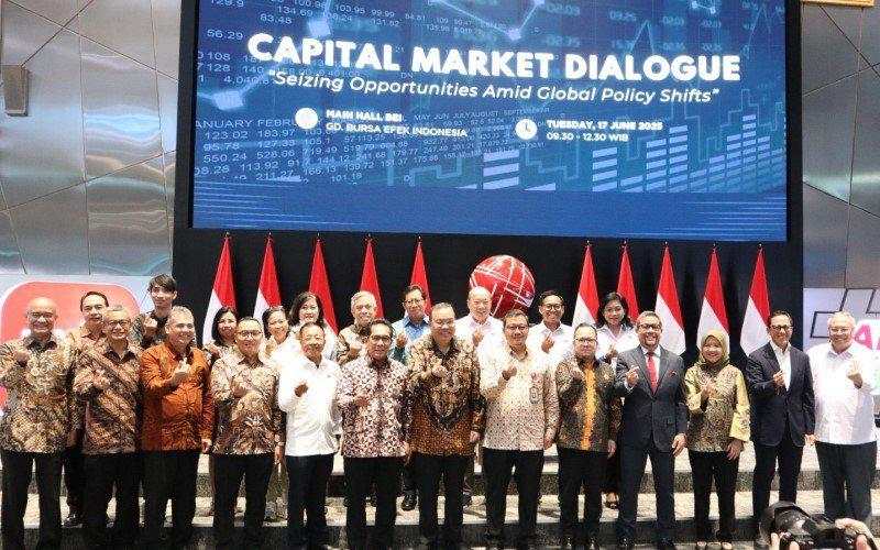 AEI, AMII, dan APEI Gelar Capital Market Dialogue, Bahas Peluang Pasar Modal Hadapi Dinamika Global