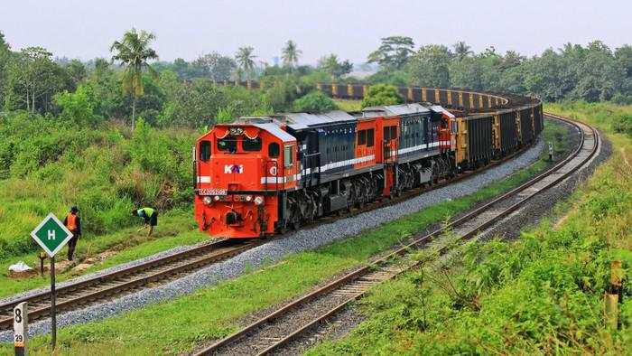 Angkutan Batu Bara Jadi Tulang Punggung KAI Logistik