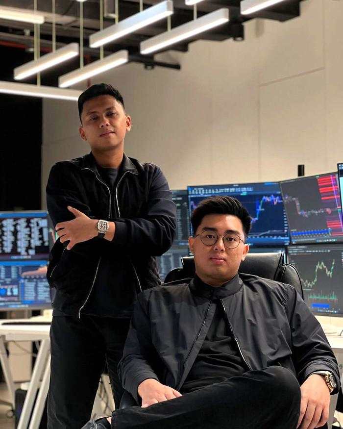 Timothy Ronald, Investor Muda dengan Misi Bangun 1.000 Sekolah