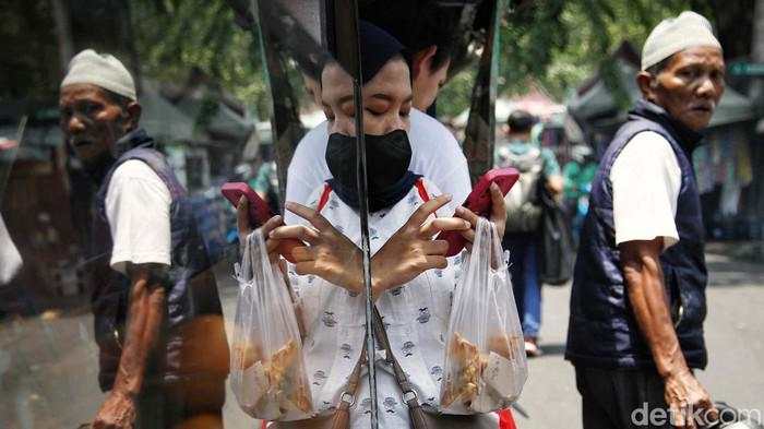 Dilema Ekonomi: Uang Makin Susah Dicari, tapi Makin Mudah Dihabiskan