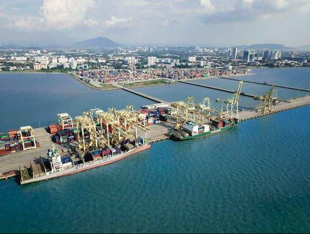 Thị trường năng lượng: Một ngày u ám cho dầu thô Malaysia