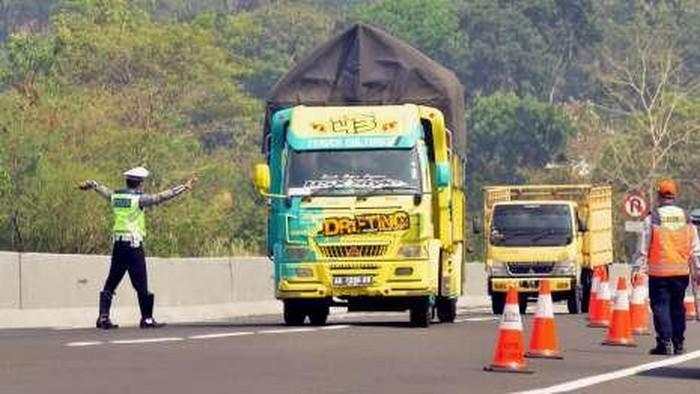 Tertibkan Truk Obesitas, Pemerintah Diminta Tak Cuma Sasar Sopir